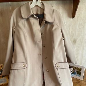 Forecaster of Boston women’s coat